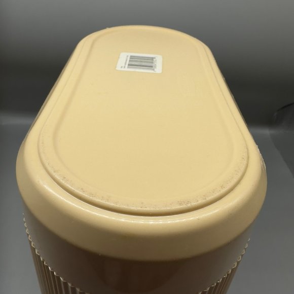 Vintage Rubbermaid trash bin in Dark Almond - Picture 4 of 6